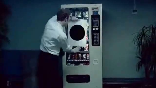 Когда не хватает денег и ума вот что будет. смотреть онлайн