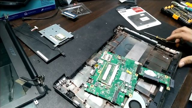 Asus X453M RAM & SSD Upgrade смотреть онлайн