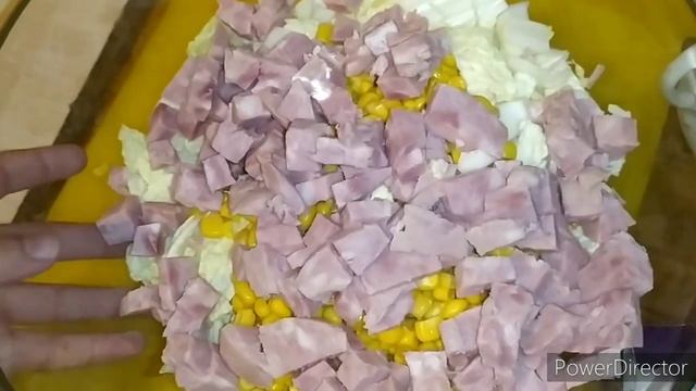 Салат ? от Надюши с пекинской капустой, кукурузой и ветчиной смотреть онлайн