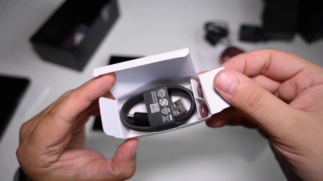Распаковка Samsung Galaxy Note20 Ultra смотреть онлайн