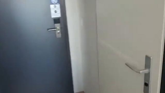 Комната студентов, летний лагерь, Прага, июнь, 2019 смотреть онлайн