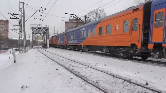 Электровоз ЧС7 с фирменным поездом "Latvijas Ekspresis" № 002Р Рига - Москва смотреть онлайн