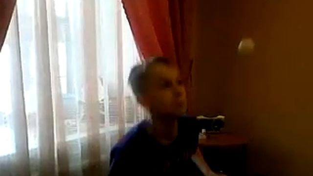 набиваю теннисный мячик смотреть онлайн