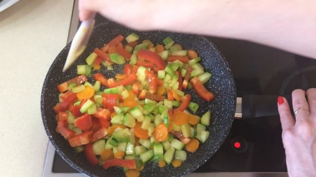 ВКУСНЫЙ РЕЦЕПТ ИЗ БРОККОЛИ.Как вкусно и быстро приготовить брокколи.ПАЛЬЧИКИ ОБЛИЖЕШЬ. #брокколи