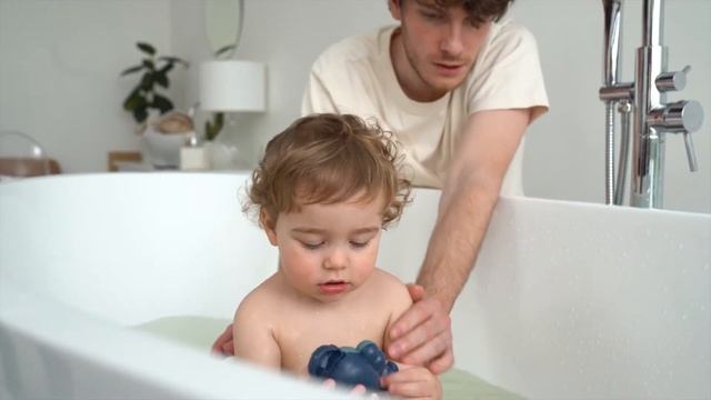 Сиденье для ванны "FAVORITE" | HAPPY BABY смотреть онлайн