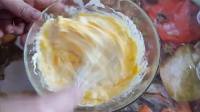 Домашний сыр из молока. Приготовление домашнего сыра. 800гр. сыра за 150 рублей. Ну очень вкусно! смотреть онлайн