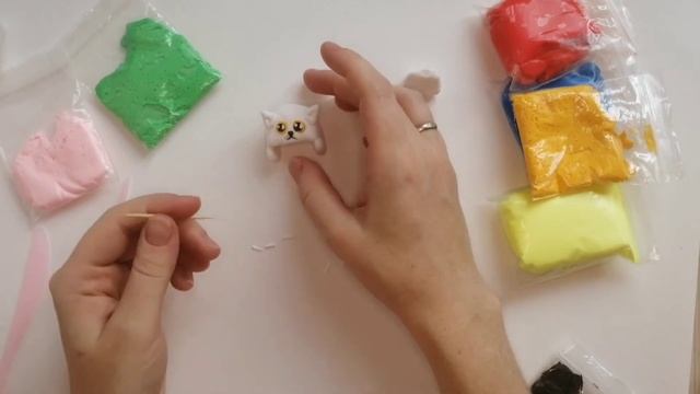 Шапко-кот из пластилина Летняя Олимпиада в Токио 2021/ 2020 смотреть онлайн