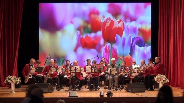 Праздничная программа духового оркестра «Мажор» к 8 Марта смотреть онлайн