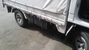 Isuzu elf где номер шасси?