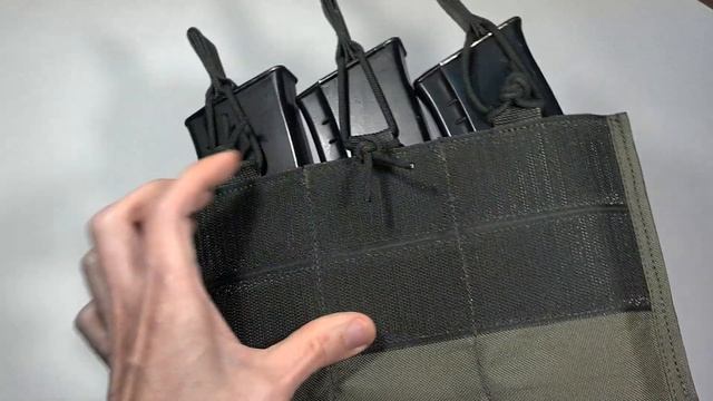 Подсумок вкладыш для трех магазинов.