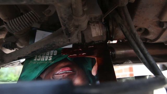 How to change the oil in a Honda st1300 pan european смотреть онлайн