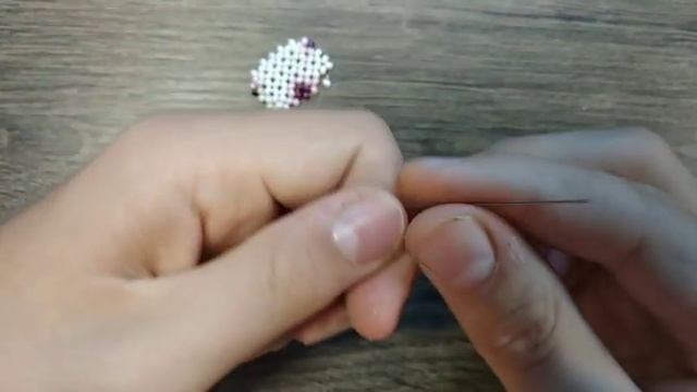 Ушан(зайчик) из бисера. Амигуруми. Подробный мастер-класс. 1 Часть. Голова с глазами. смотреть онлайн