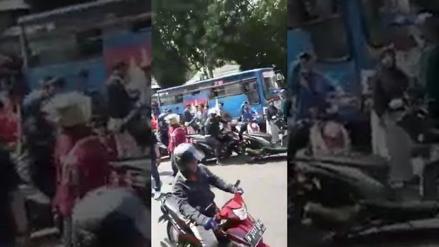 KELUARGA BESAR CAMP JAVA 6.7 смотреть онлайн