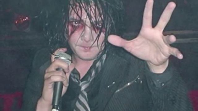 Rare pictures-Gerard Way смотреть онлайн