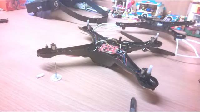 Ремонт квадракоптера Syma X5 SW смотреть онлайн