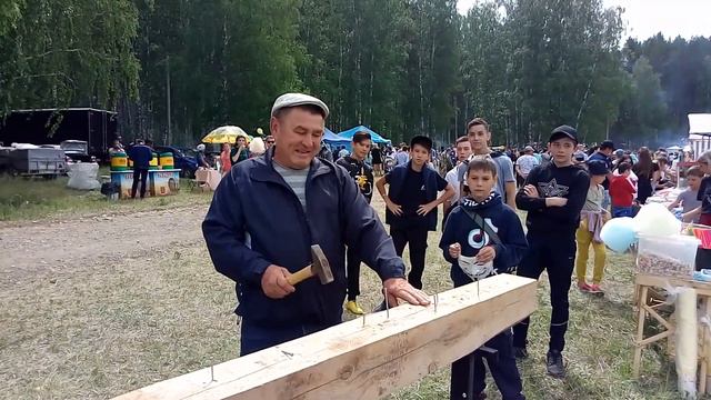 САБАНТУЙ ,ОДИН ГВОЗДЬ ЗАБИЛ~500 РУБ. ТВОИ ! смотреть онлайн