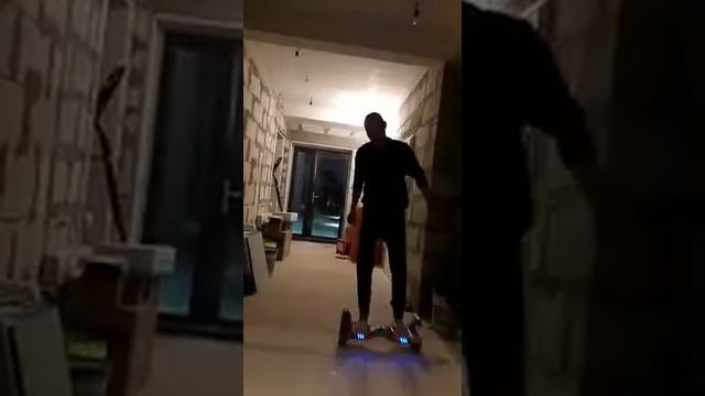 Тато на первом гиро скутери смотреть онлайн