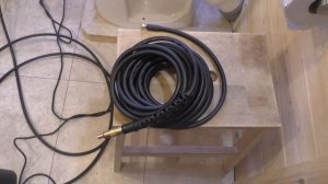 Прочистка канализационной трубы насадкой Sterwins и мойкой высокого давления Интерскол