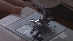 Обзор швейной машинки Jaguar CR-900\В доме появился Ягуар..