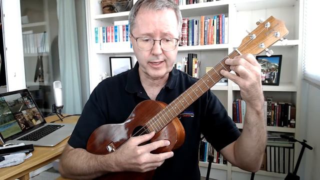 Introduction to Baritone Ukulele: Daisy Bell смотреть онлайн