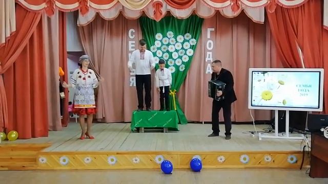 Творческий номер Семья Бреусовых смотреть онлайн