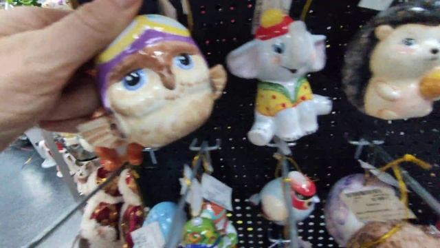 Котики, Кролики на Новый год. Глаза разбегаются от многообразия. смотреть онлайн