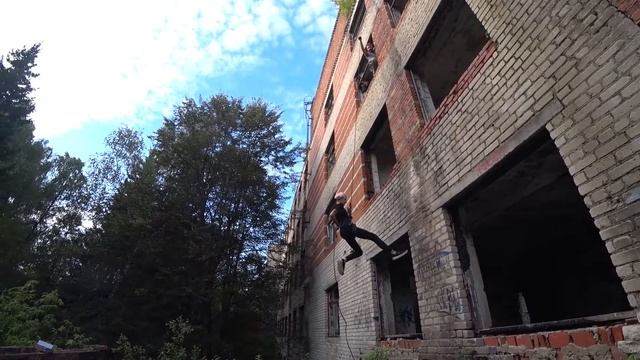 Ходим по стенам / Промышленный альпинизм смотреть онлайн