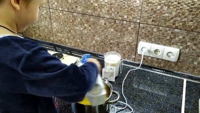 Всего три ингредиента и минимум времени! Выпечка к чаю кокосовое печенье! Вкусно, легко и просто! смотреть онлайн