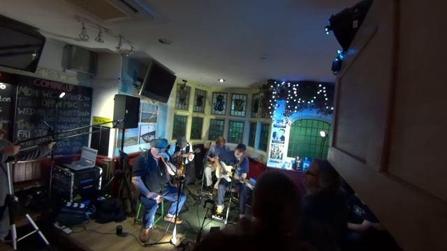 Jesus on the mainline - Miller Anderson and Bob Brookes recorded on Sony HDR MV-1 смотреть онлайн