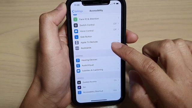 iPhone 11 Pro: Adjust Audio Volume Balance Between Left And Right | ios 13 смотреть онлайн