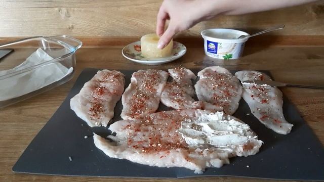 РУЛЕТИКИ ИЗ КУРИНОЙ ГРУДКИ. ИДЕЯ ДЛЯ НОВОГОДНЕГО СТОЛА? смотреть онлайн