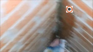 Александра Тихомирова обоссали в подъезде !