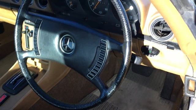 Mercedes-Benz 350 SL R107