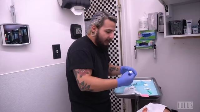 REMOVING An Earring That Was STUCK for 10 YEARS! смотреть онлайн