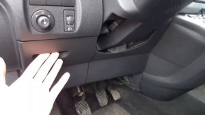 Ситроен Берлинго, Пежо Партнер расположение OBD2 разъема