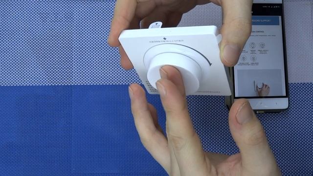 Xiaomi диммер Yeelight YLKG08YL 5 в 1 - беспроводной регулятор для светильников умного дома смотреть онлайн