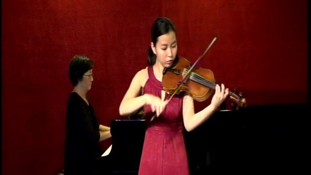 Bruch Concerto No.1 In G Minor And Bach Partita No.2 In D Minor Giga - Silvia Huang
