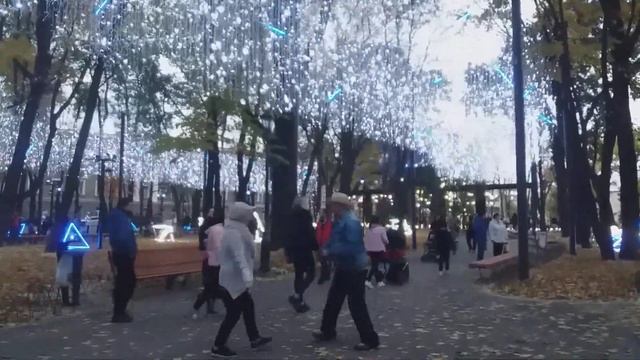 Харьков прошлогодний довоенный..."Чья здесь вина? " смотреть онлайн
