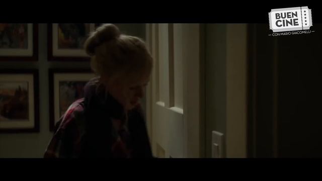 Presencia siniestra - Crítica por Mario Giacomelli смотреть онлайн