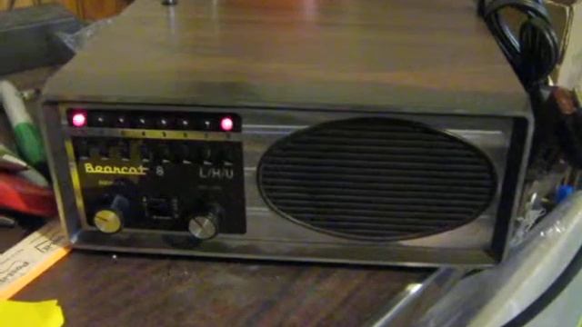 Bearcat Model No. BC 8 Scanner w/ crystals смотреть онлайн