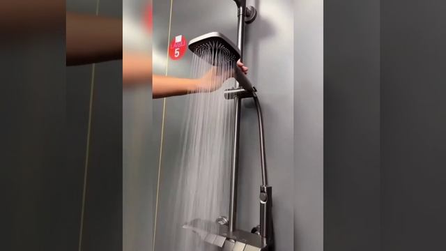 Стильный матовый смеситель для ванной смотреть онлайн
