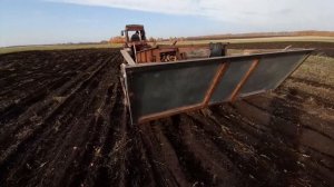 Самодельный картофелеуборочный комбайн. Уборка 2020.