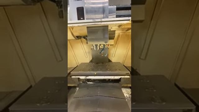 CNC vertikales Bearbeitungszentrum Mikron VCE 1200 Pro смотреть онлайн