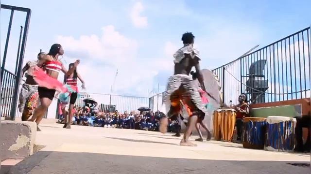 Zamazuka Traditional Dance vuvuzela смотреть онлайн