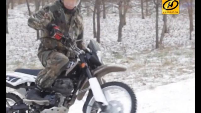 Pitbike - бешеный снаряд для всех! смотреть онлайн