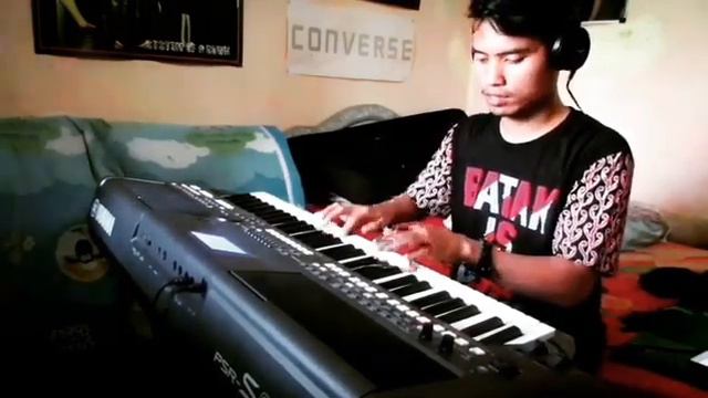 Keyboard sweep arpeggio Yamaha PSR S670 смотреть онлайн
