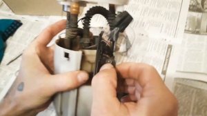 Как поменять датчик уровня топлива на  ваз 2114 - 2115