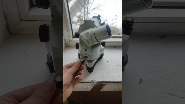 Кратко об теодолите 2АШТ