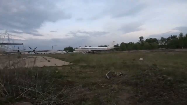 АЭРОПОРТ В ЧЕРНОБЫЛЕ ? Самый Большой Монстр в Мире Вадим Вадимыч смотреть онлайн