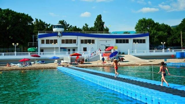 Санаторий голубая волна в Геленджике